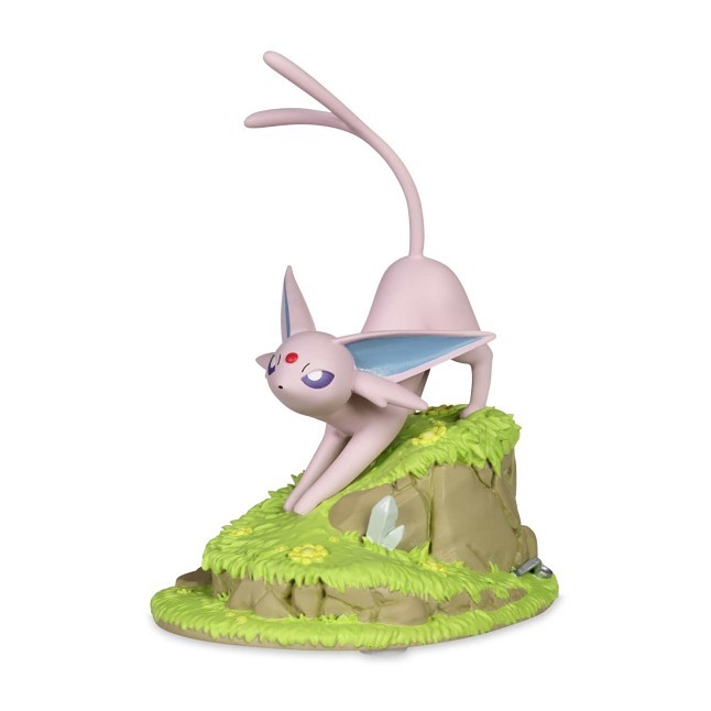 Sunny Stretch with Espeon Evolving Personalities Figure